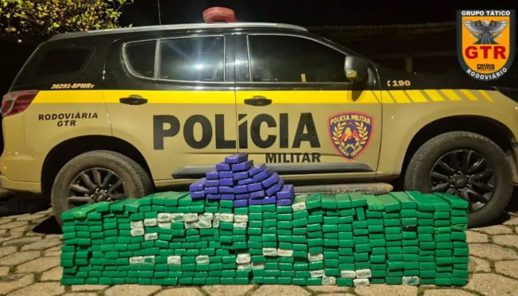 Veículo furtado e carregado com maconha é apreendido na BR-050, no Sul de Minas