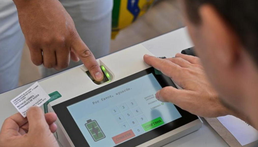Regularização do título de eleitor termina na próxima quarta-feira; cartório eleitoral de Patrocínio terá atendimento neste fim de semana