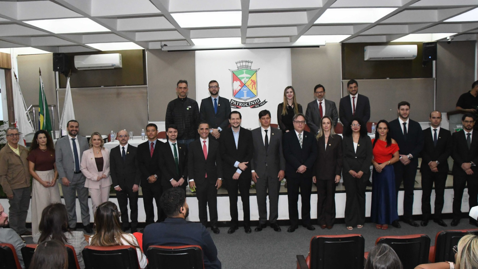 Governo Municipal formaliza doação de imóvel para construção da futura sede da OAB Patrocínio