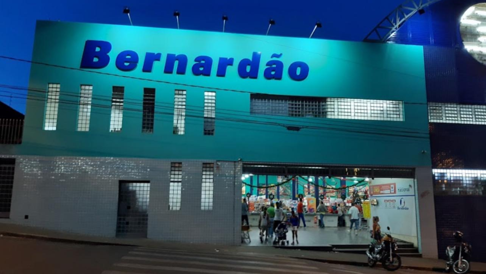 Bernardão promove Feirão de Empregos para nova unidade em Patrocínio