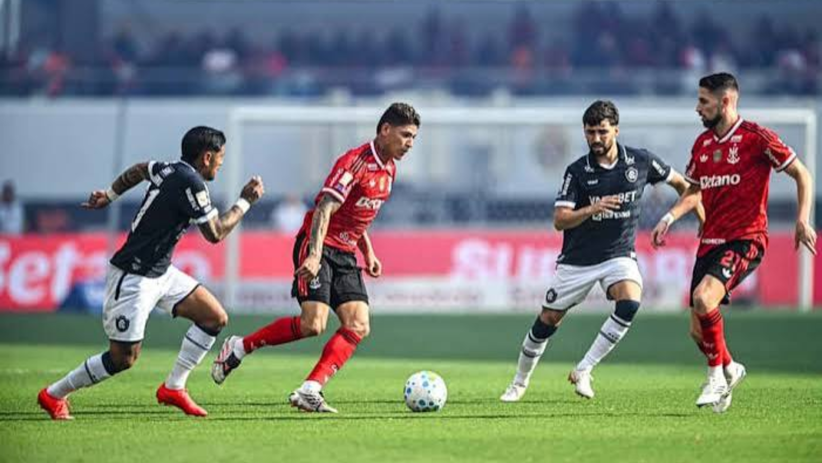 Flamengo assume a liderança e rodada do Brasileirão movimenta a disputa pelo título